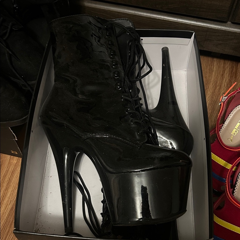 Pleaser Glossy Black Platform Heeled Boots